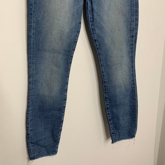 Mother The Fly Cut Stunner Ankle Fray In Night On A Shiny White Vespa Women’s 26 - Picture 9 of 16